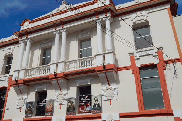 cine-a-colombo